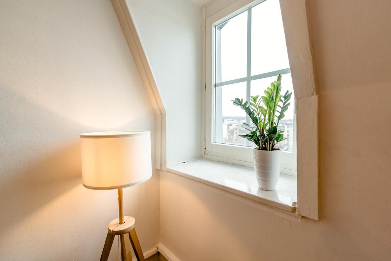 Eigene Wohnung Im Stadtzentrum Mit Wunderschoener Dachterrasse Биль Экстерьер фото
