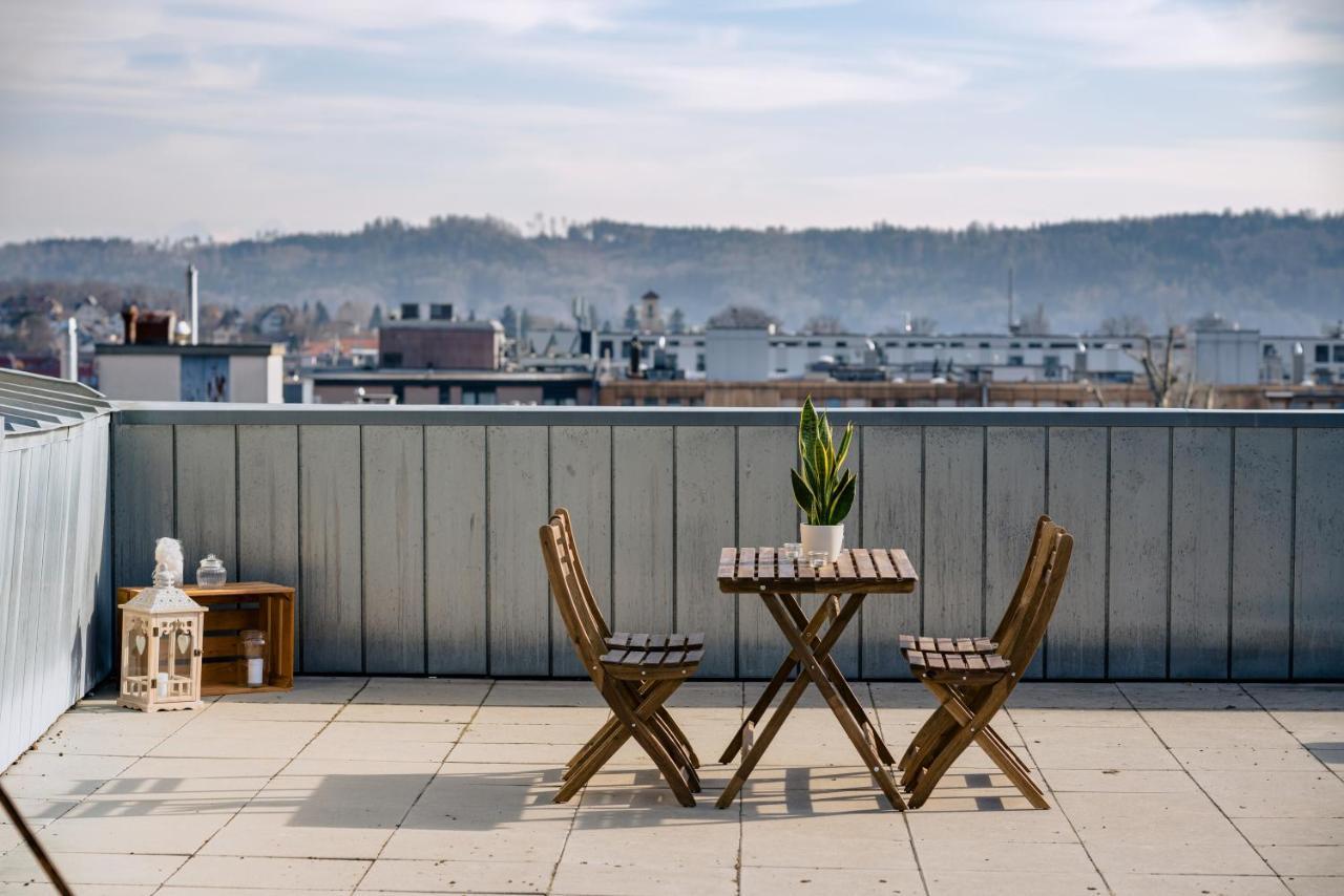 Eigene Wohnung Im Stadtzentrum Mit Wunderschoener Dachterrasse Биль Экстерьер фото